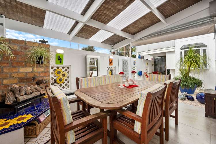 4 Taitapu Street Massey_11