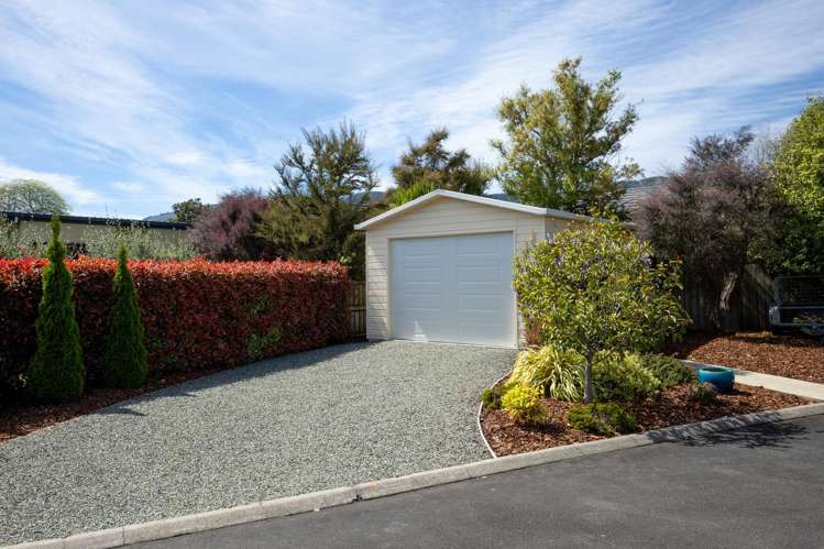 4 Marchwood Grove Richmond_24