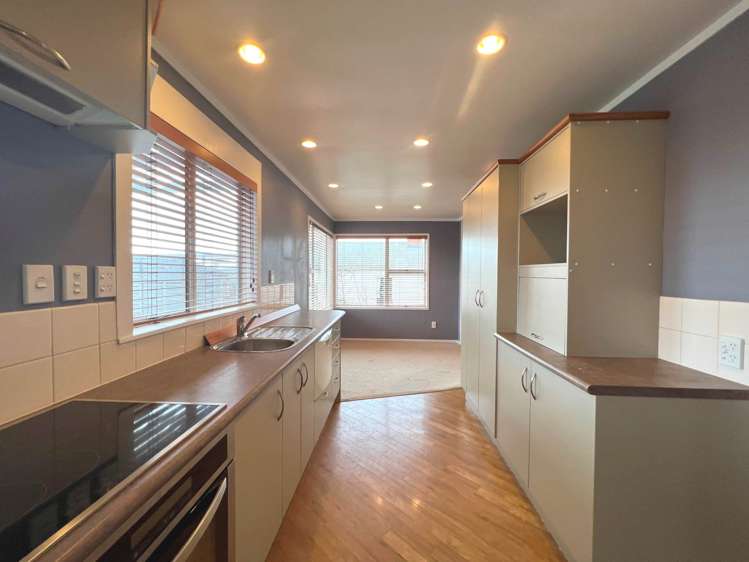 27 Blockhouse Bay Road Avondale_4