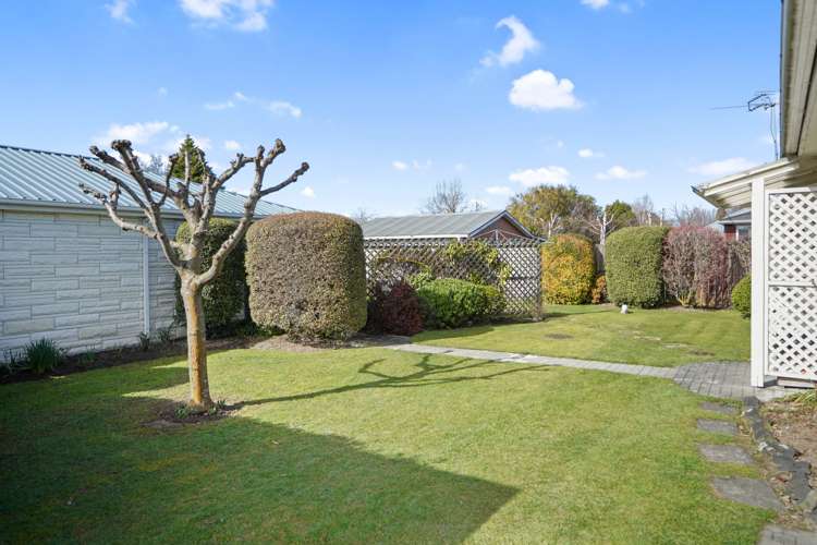 2 Kowhai Street Oxford_17