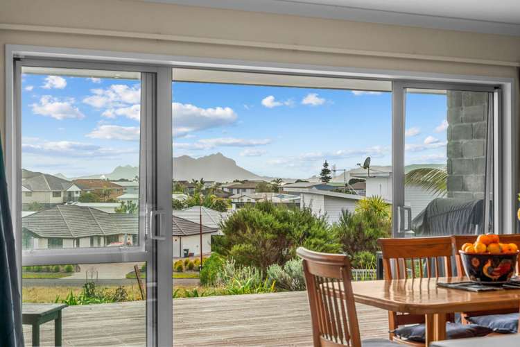 18 Kihi Place Ruakaka_8