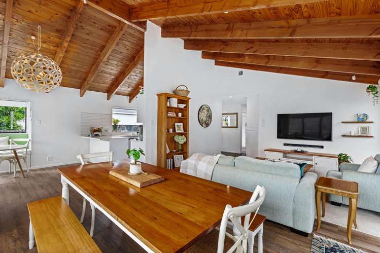 14 Redlands Grove Swanson_11