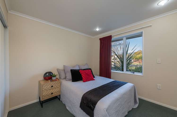 57 Starveall Street Brightwater_11