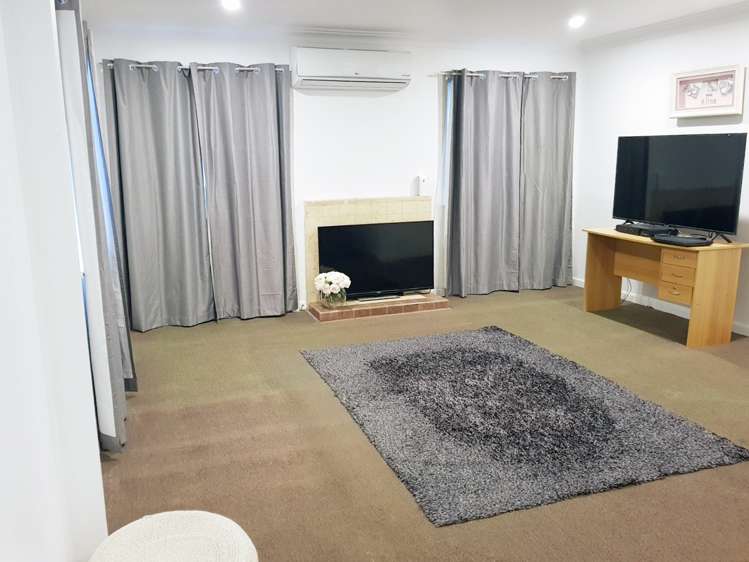 44 Kelman Road Kelston_5