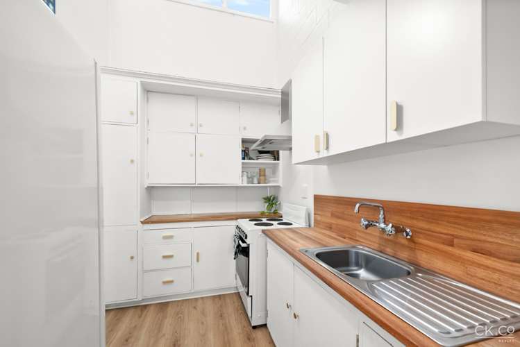 5/518 Fergusson Drive Trentham_1