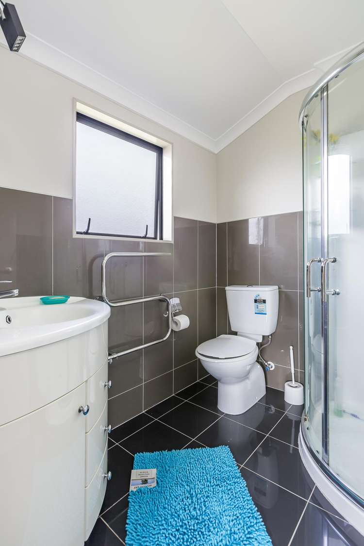 25a Willerton Avenue New Lynn_11