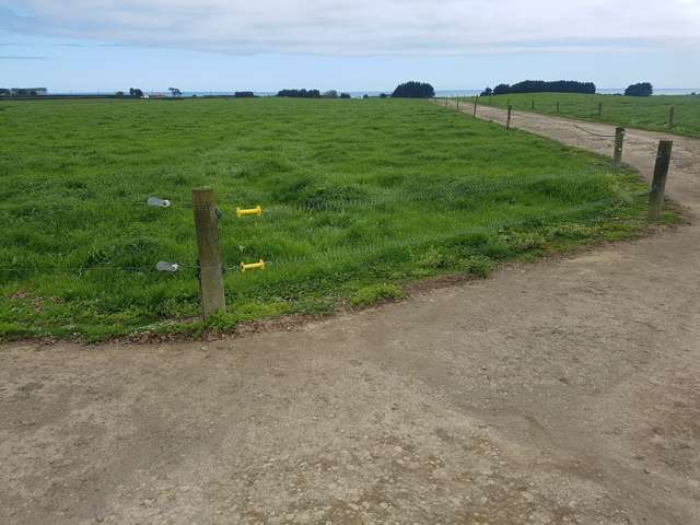 6 Perth Road Okato_3