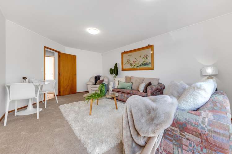 4 Dorrington Place Eastern Beach_25