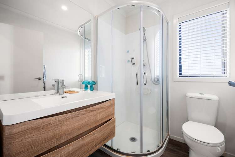 3/16 Rothwell Street Dinsdale_11