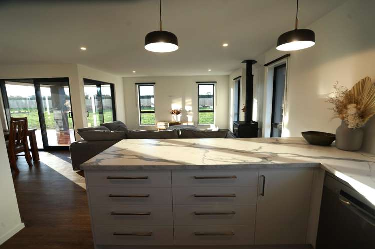 345 Creyke Road Darfield_4