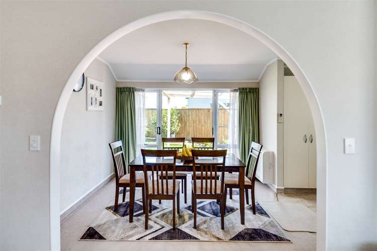 4a Spriggs Crescent Greenmeadows_1