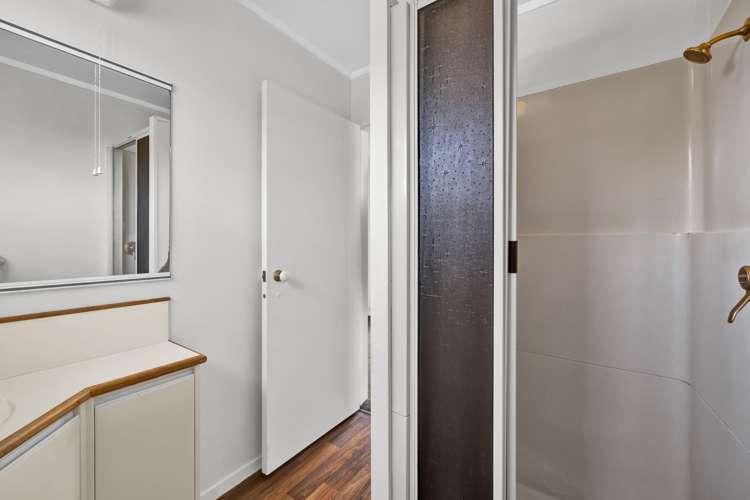 12 Erin Street Hawera_17