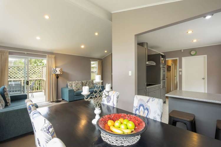 8 Waima Crescent Titirangi_5