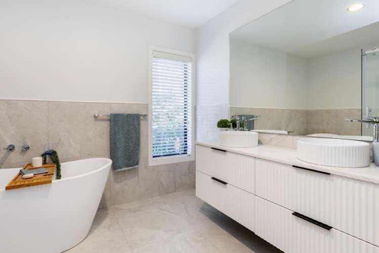 227 Cannon Hill Crescent Mt Pleasant_13