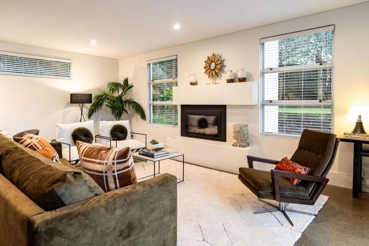 51 Amesbury Drive Churton Park_13