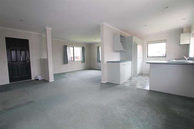 31 Farnborough Drive Nawton_4