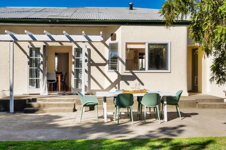 9 Ngarimu Crescent Taradale_15