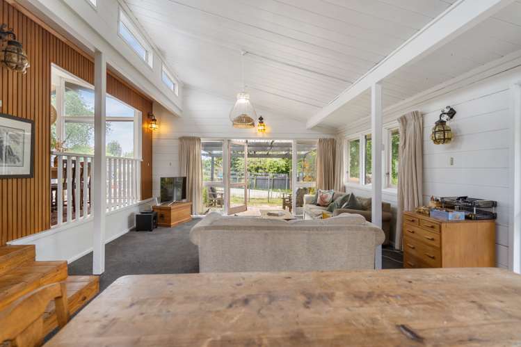 61 Clark Road Pahurehure_6