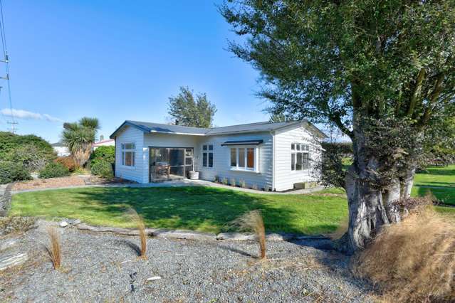 Enviable Eyre Mountain views