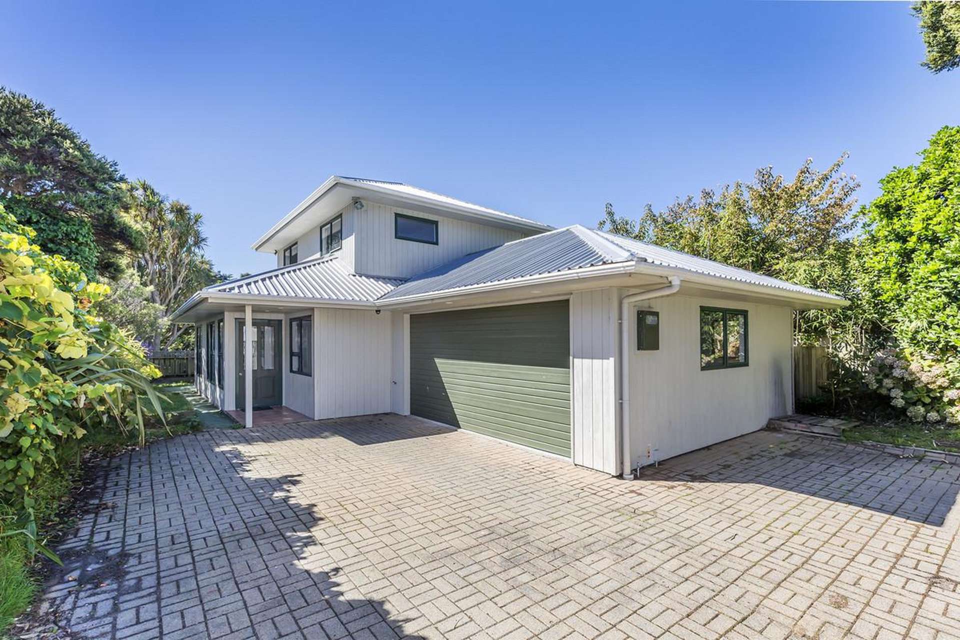 12 & 12A Wairaka Road Pukerua Bay_0