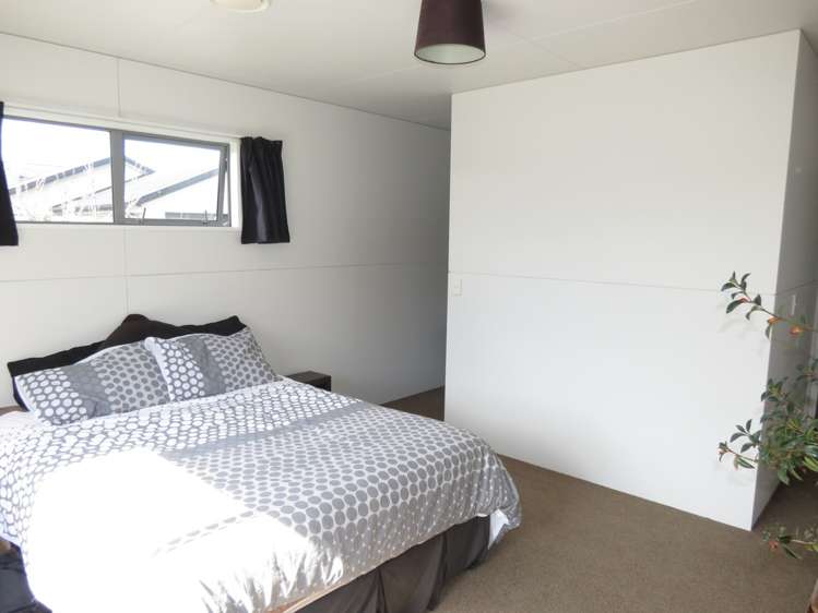 50 Quinnat Street Albert Town_6