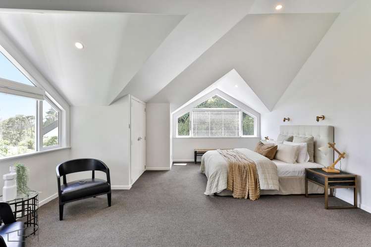 155 Scenic Drive Titirangi_27