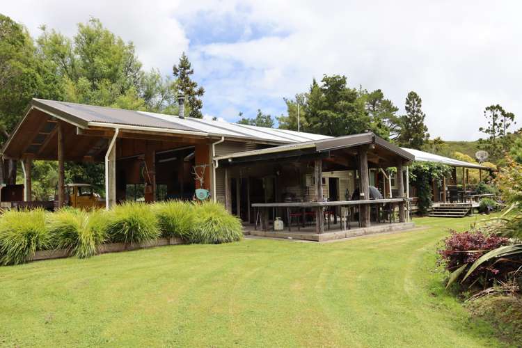 544 Mohakatino Road Mokau_5