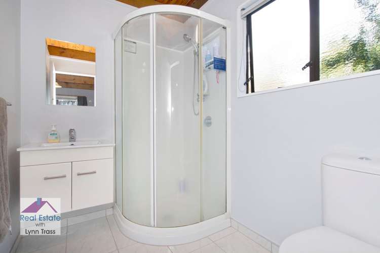 97 Fairway Drive Kamo_5