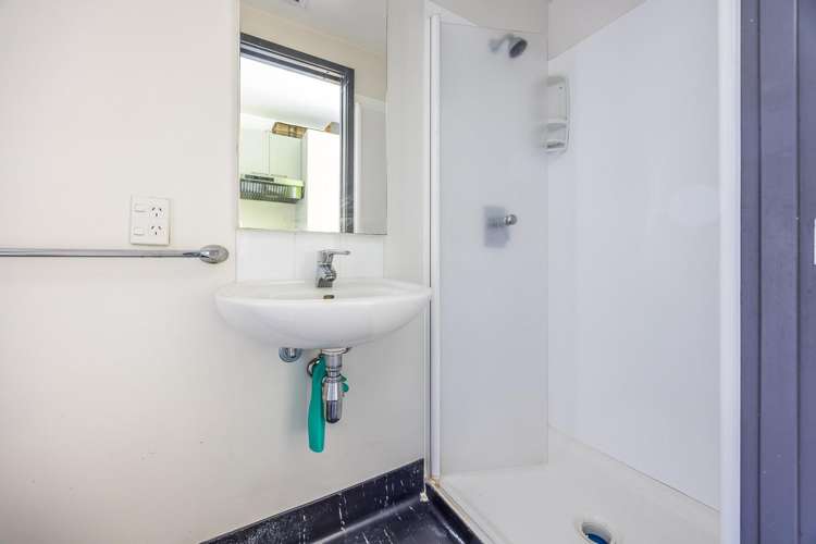 419/133 Beach Road Auckland Central_6