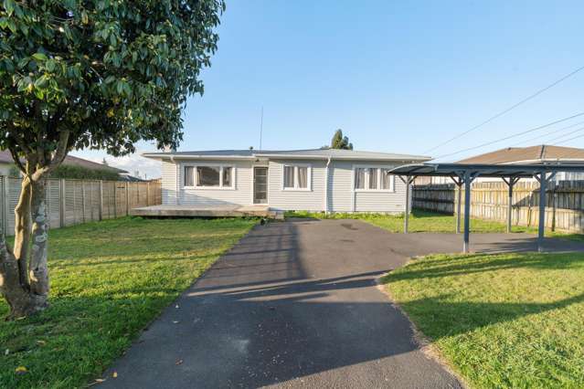 Freehold, Affordable & Full of Potential