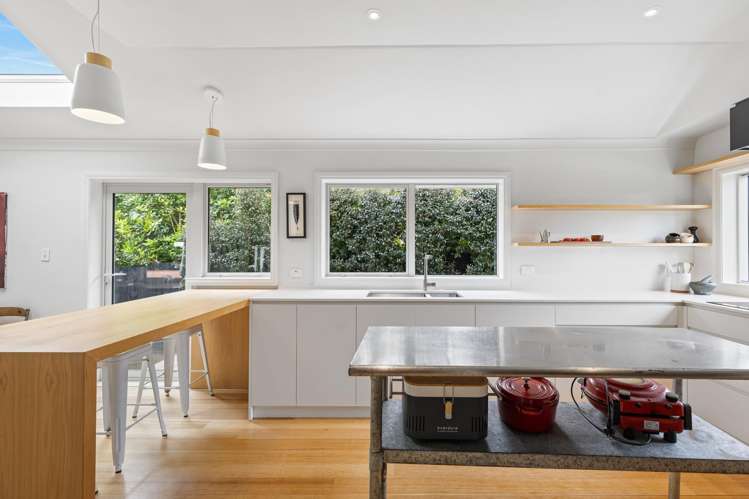 21 Churchouse Road Greenhithe_7