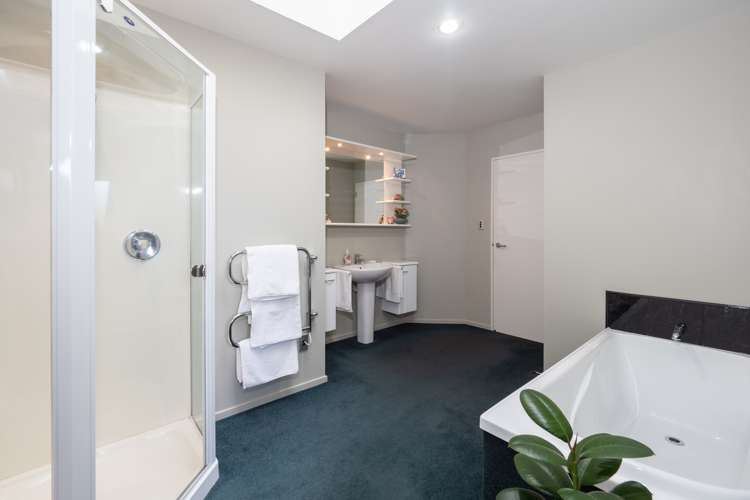 30 Catherwood Avenue Allenton_17