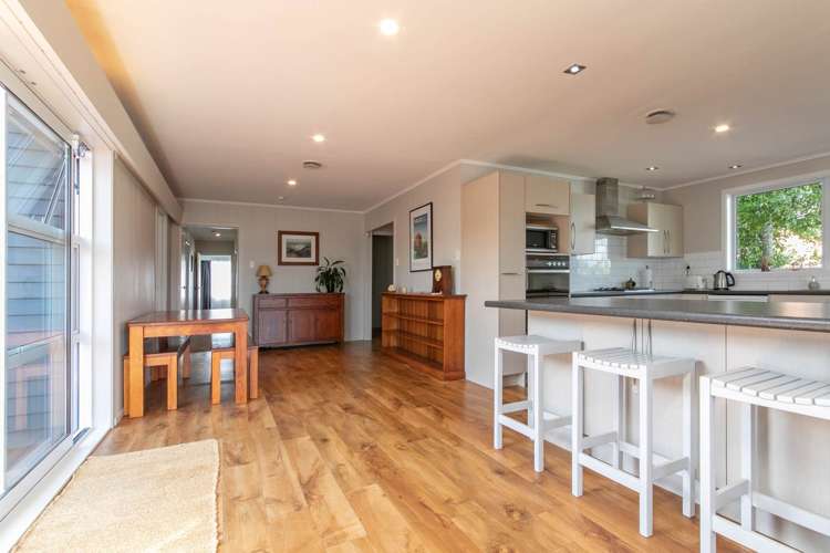 27 Captain Scott Road Glen Eden_7