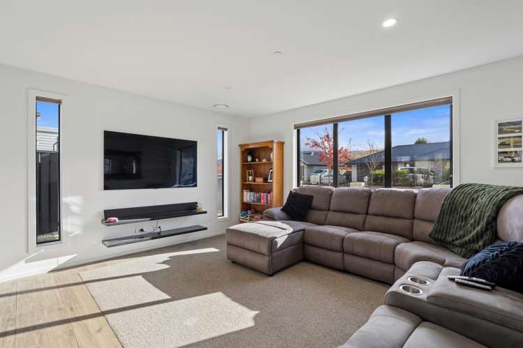 24 Risinghurst Terrace Lower Shotover_15