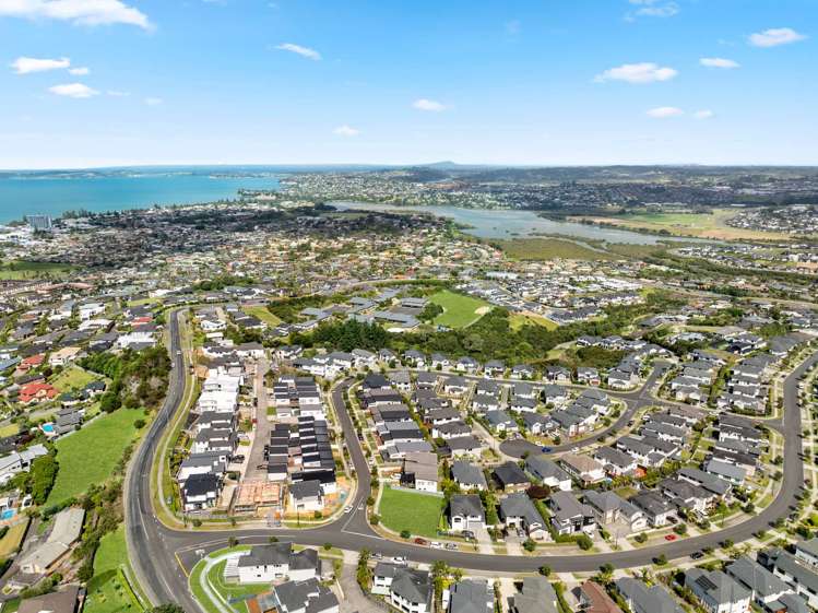 49 Ascension Crescent Orewa_2