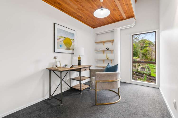 34 Castleton Drive Mellons Bay_13