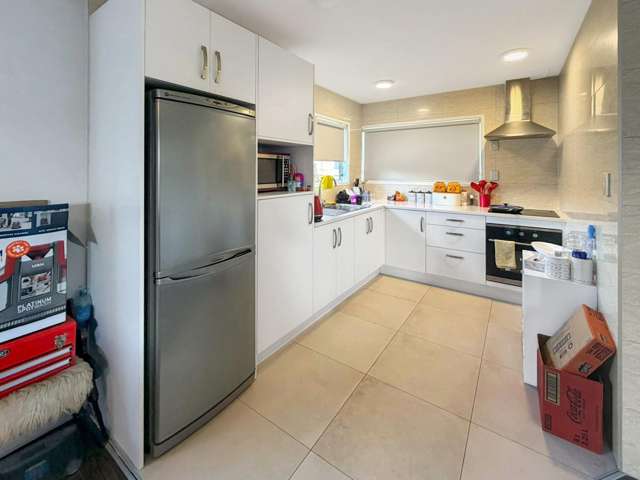 2/47 Moire Road Massey_2