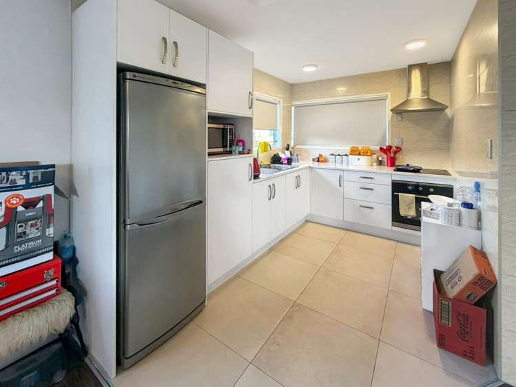 2/47 Moire Road Massey_2