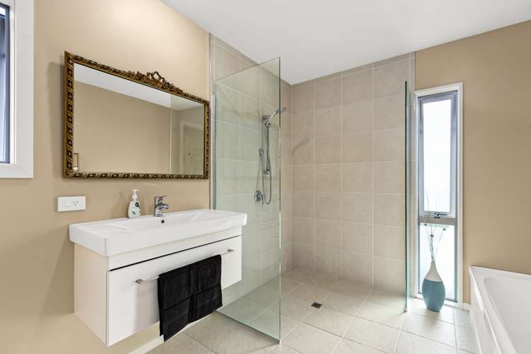 32 Bell Street Otane_14