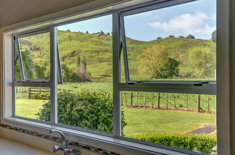 1512 Kauangaroa Road Fordell_5