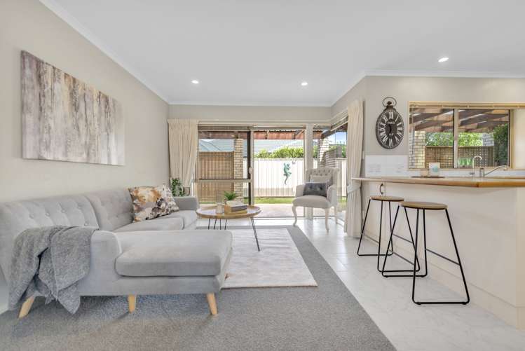 31 Macnean Drive East Tamaki Heights_13