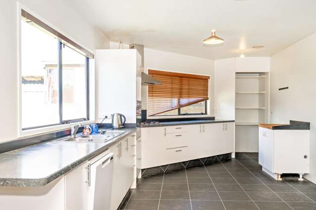 15 Dunlop Road Waiotahe_4