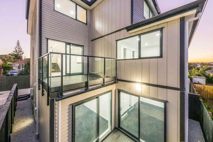 31D Waddell Avenue 1769_2