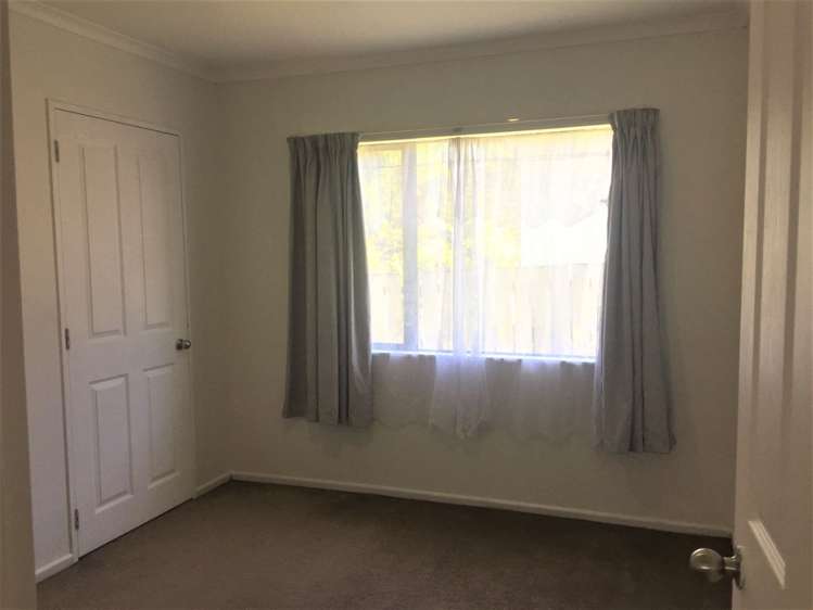 16 Gordon Stanley Drive Massey_7