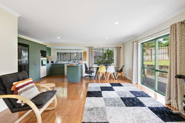 50 Black Teal Close Unsworth Heights_4