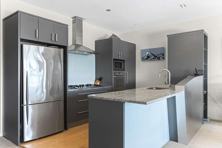 12/4 Buller Street New Plymouth Central_4