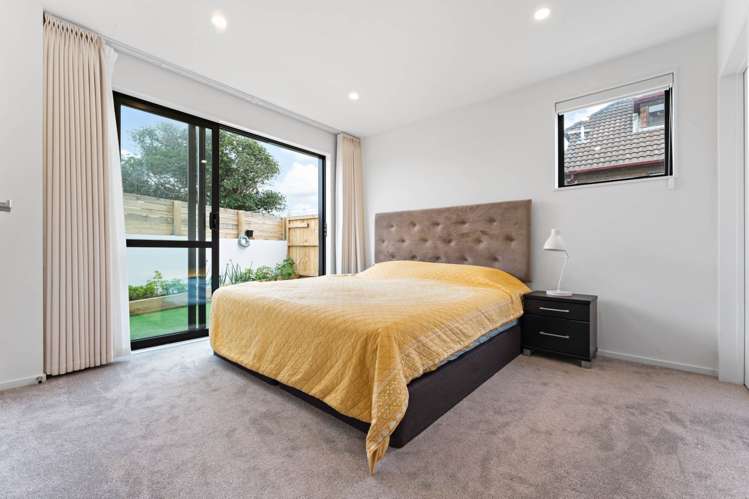 1/258 Lake Road Hauraki_6