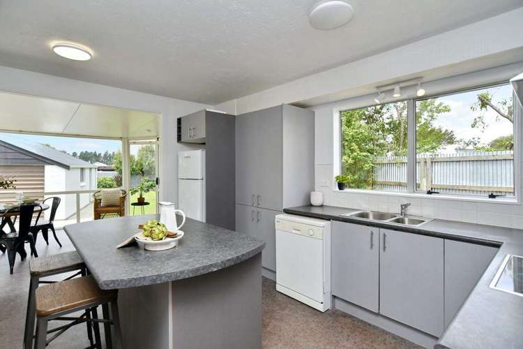 38 Railway Street Sefton_8