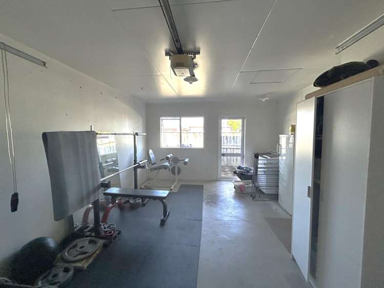 9a Wycliffe Street Onekawa_10