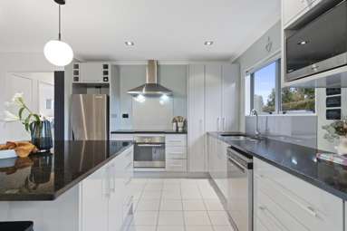 54A George Crescent_2